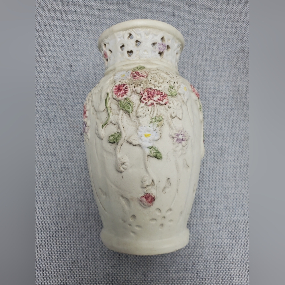Vintage K's Collection Textured Vase Forget-Me-Not Flowers Embossed Ceramic Vase